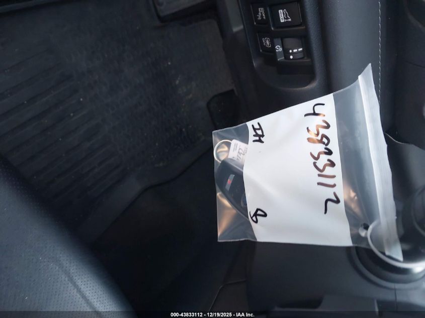 2022 Subaru Forester Touring VIN: JF2SKARC1NH438493 Lot: 43833112