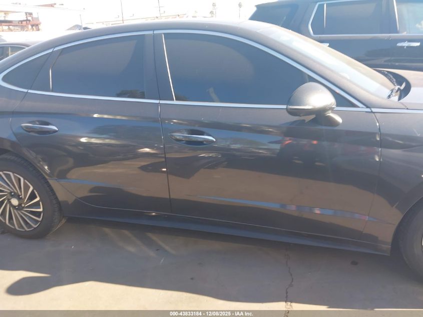 2023 Hyundai Sonata Hybrid Limited VIN: KMHL54JJXPA070229 Lot: 43833184