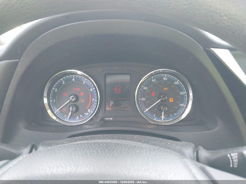 2017 Toyota Corolla Le VIN: 5YFBURHE1HP676699 Lot: 43833200