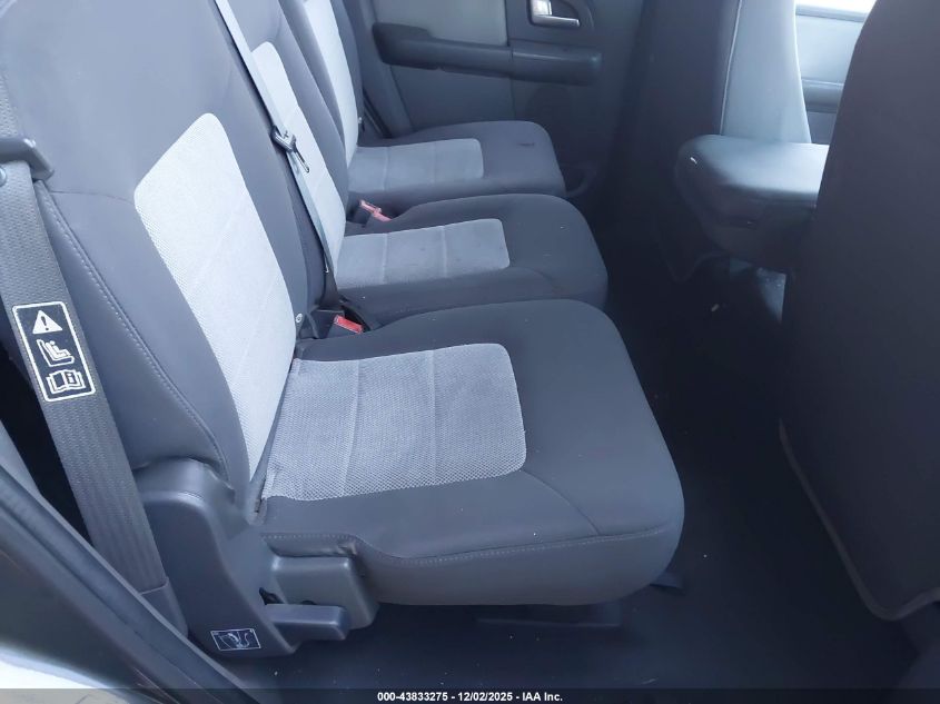 2003 Ford Expedition Xlt VIN: 1FMRU15W83LB74511 Lot: 43833275