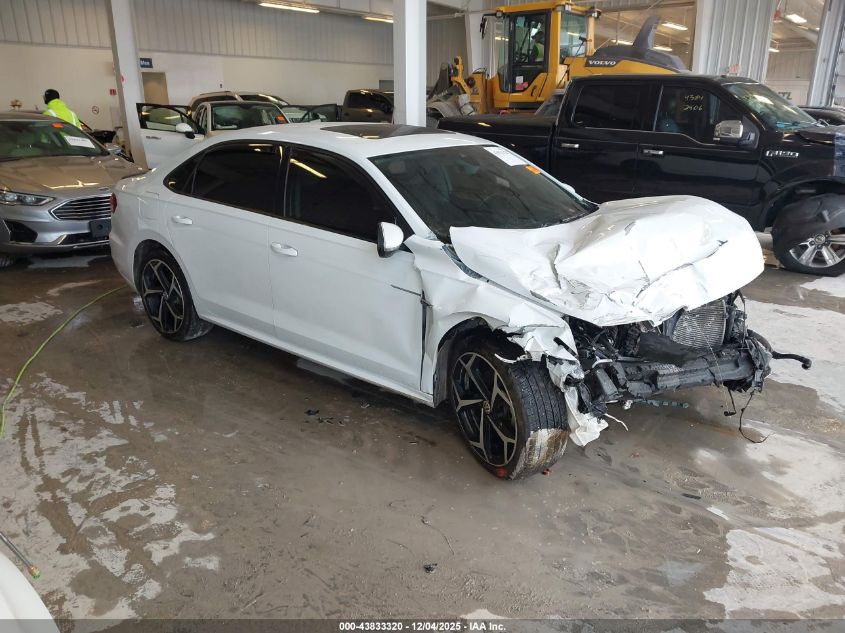 VOLKSWAGEN PASSAT 2.0T R-LINE