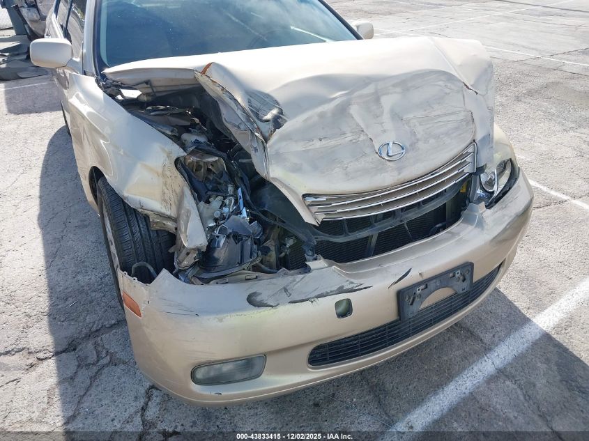 2002 Lexus Es 300 VIN: JTHBF30G420049256 Lot: 43833415