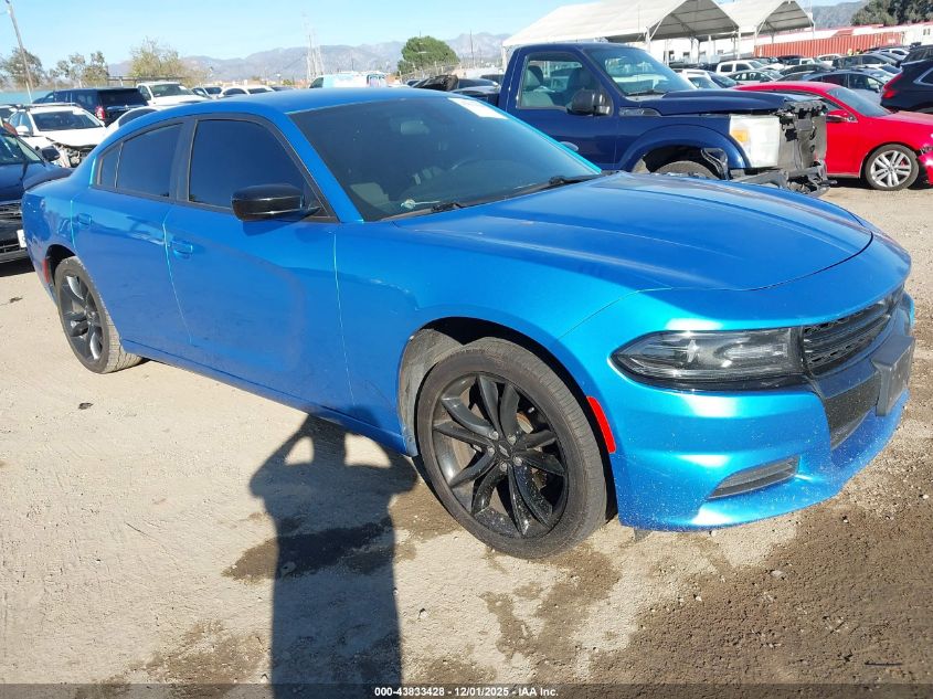 DODGE CHARGER SXT RWD