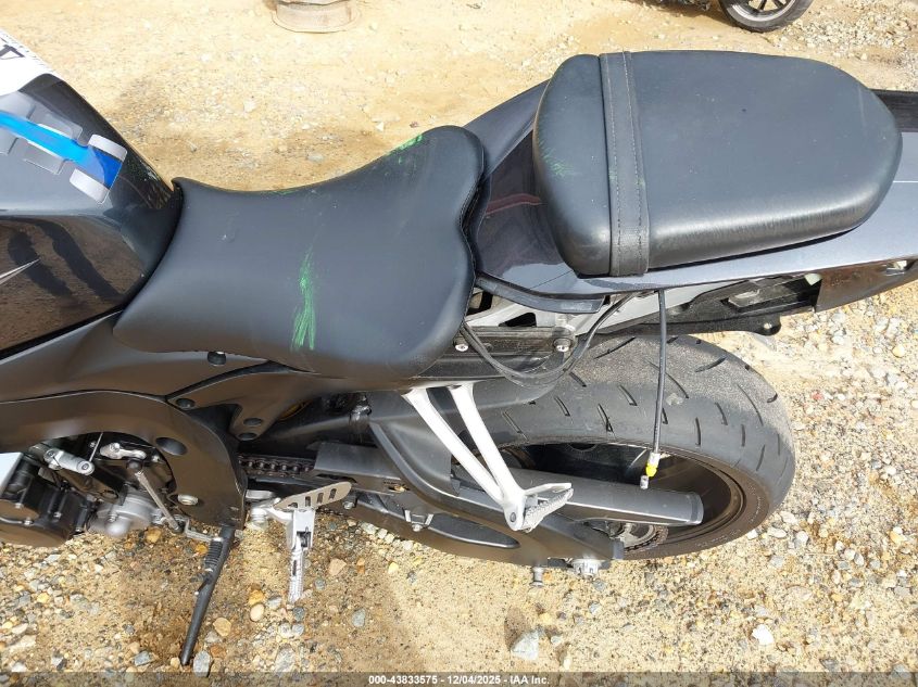 2007 Suzuki Gsx-R750 VIN: JS1GR7KA072107089 Lot: 43833575