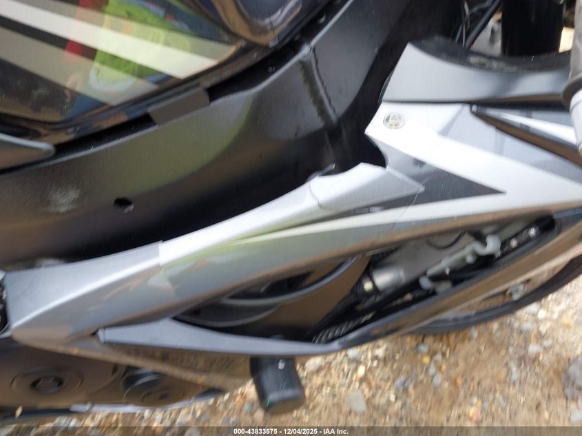 2007 Suzuki Gsx-R750 VIN: JS1GR7KA072107089 Lot: 43833575