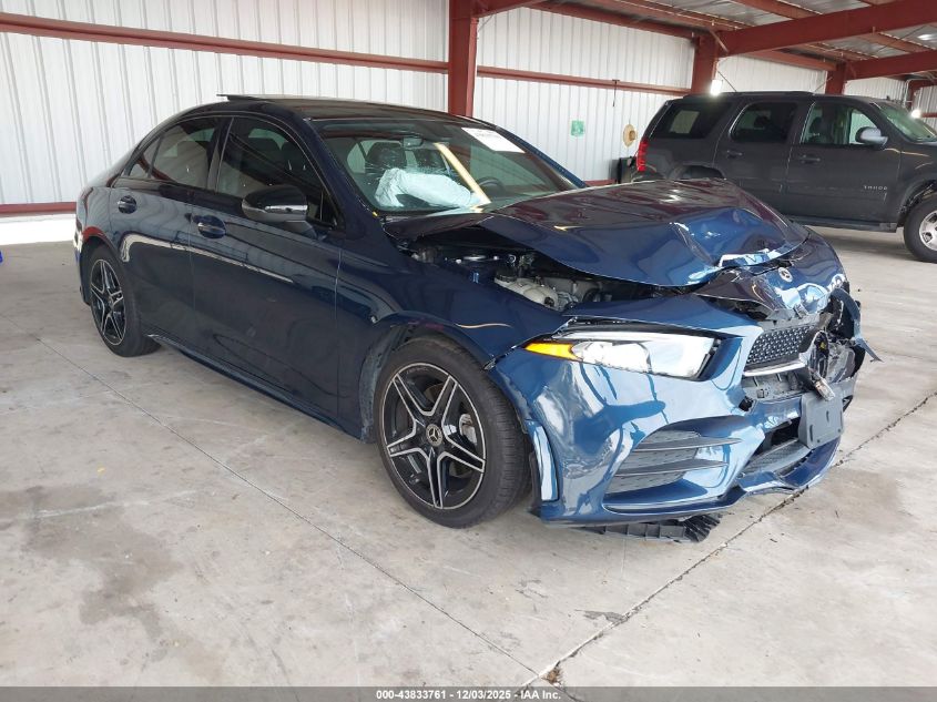 MERCEDES-BENZ A-CLASS A 220