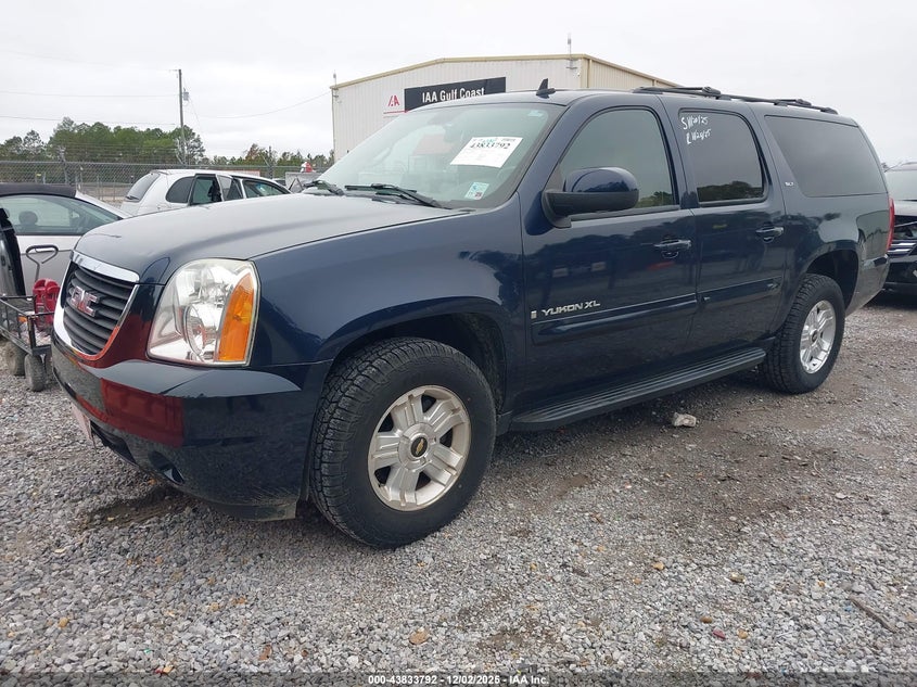 1GKFK163X8R106107 2008 GMC YUKON photo no. 2