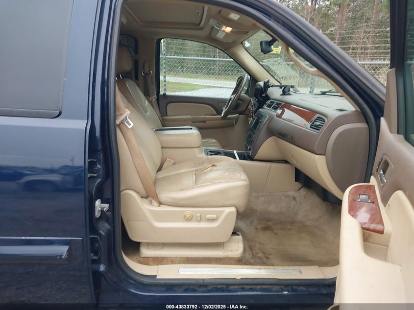 1GKFK163X8R106107 2008 GMC YUKON photo no. 5