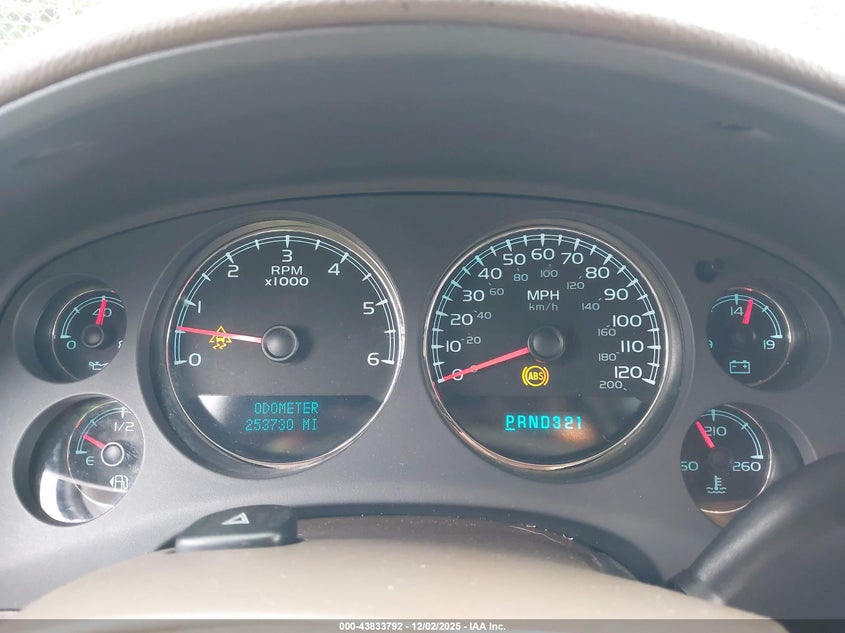 1GKFK163X8R106107 2008 GMC YUKON photo no. 7