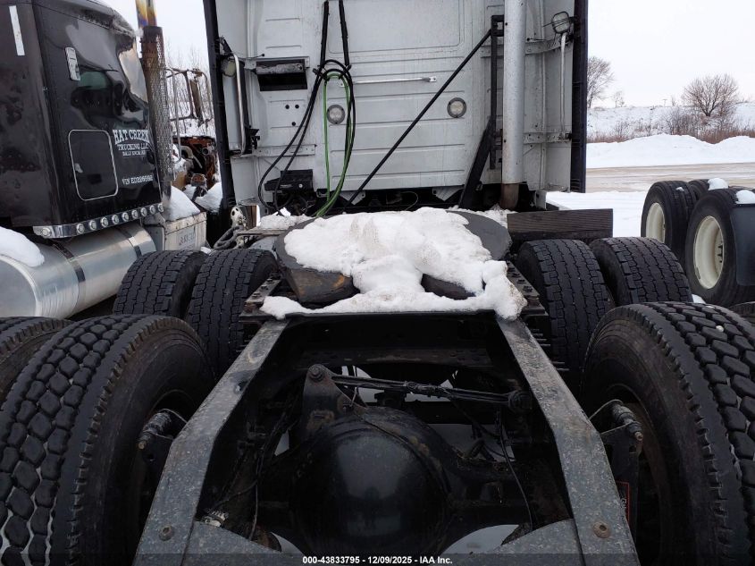 2018 Volvo Vnl VIN: 4V4NC9EH4JN889796 Lot: 43833795