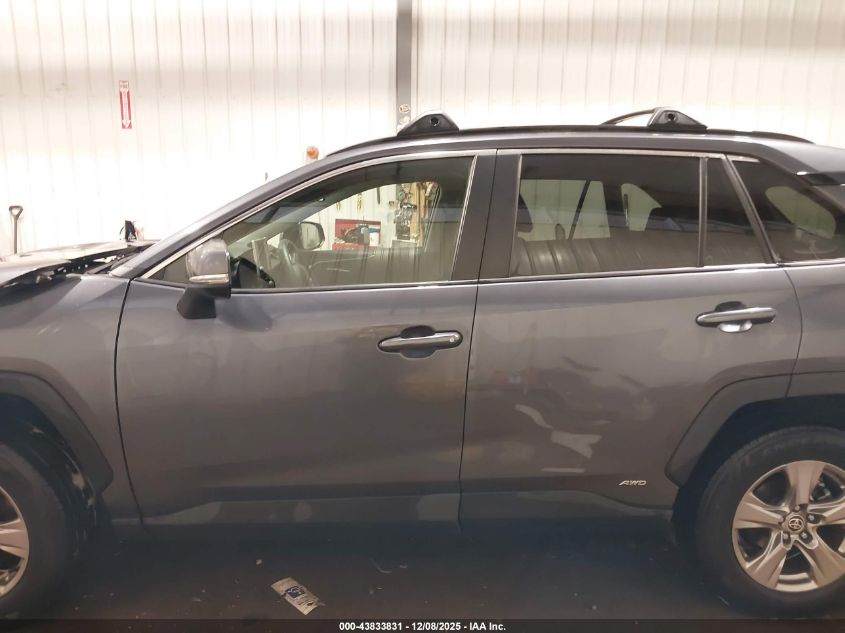 2023 Toyota Rav4 Hybrid Xle VIN: JTMRWRFV1PD195820 Lot: 43833831
