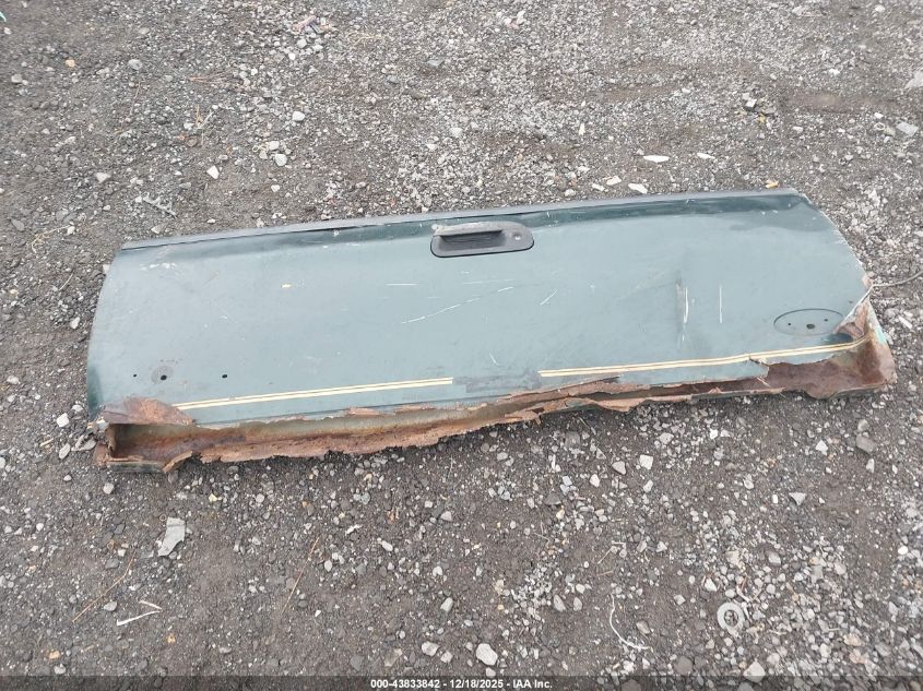 2003 Ford F-350 Lariat/Xl/Xlt VIN: 1FTWW33P83EC11134 Lot: 43833842