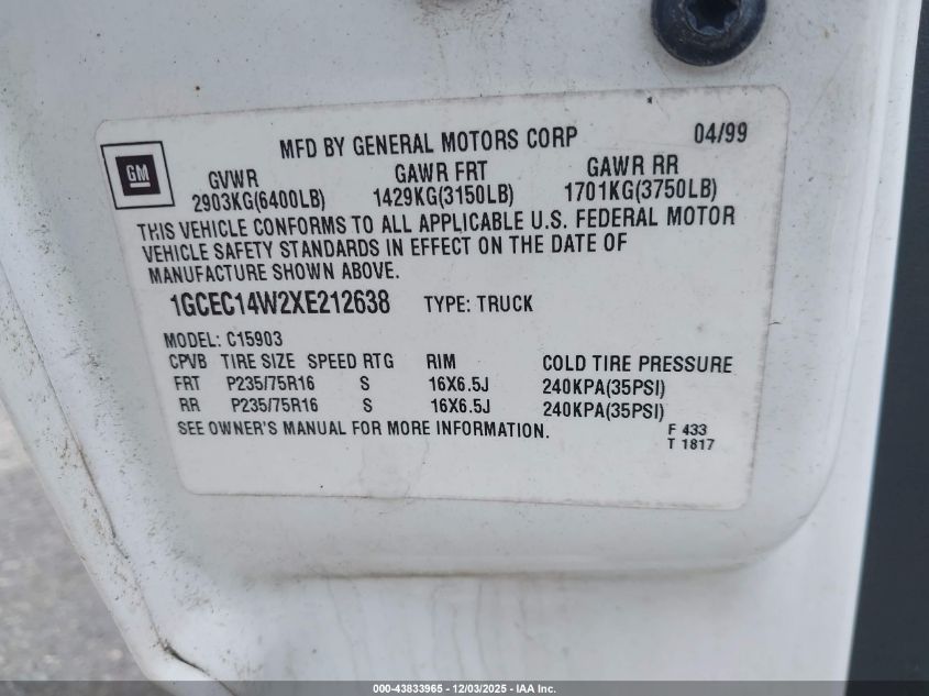1999 Chevrolet Silverado 1500 VIN: 1GCEC14W2XE212638 Lot: 43833965
