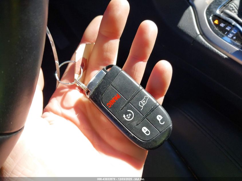 2018 Jeep Grand Cherokee Limited 4X4 VIN: 1C4RJFBG4JC212031 Lot: 43833978