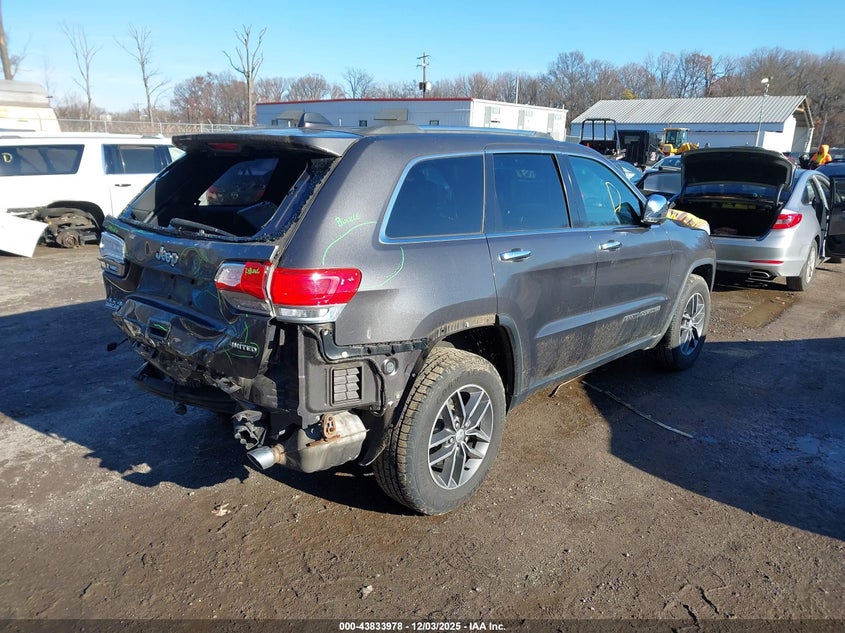 VIN 1C4RJFBG4JC212031 2018 JEEP GRAND CHEROKEE LIMITED 4X4