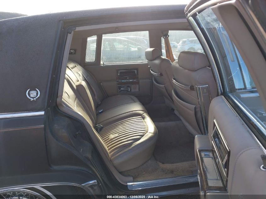 1991 Cadillac Brougham VIN: 1G6DW54E5MR710857 Lot: 43834063