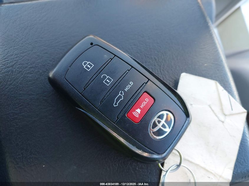 2024 Toyota Sequoia - 7SVAAABA8RX032475