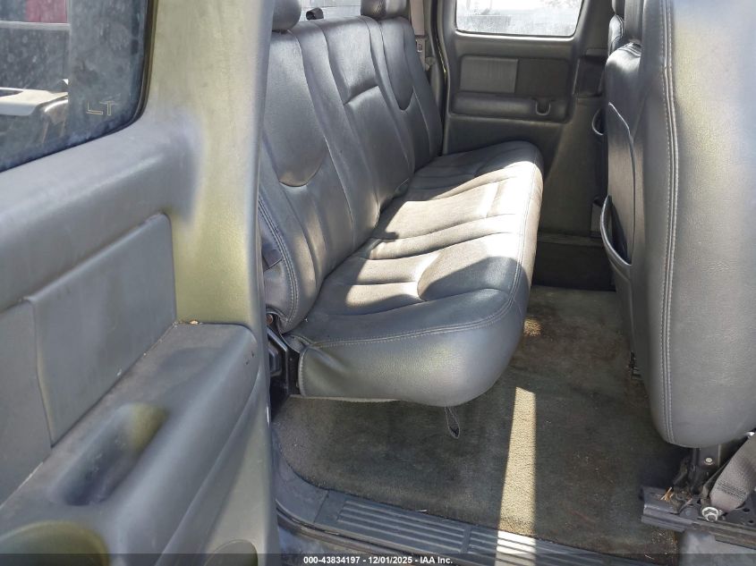 2003 Chevrolet Silverado 2500Hd Lt VIN: 1GCHK29123E375495 Lot: 43834197