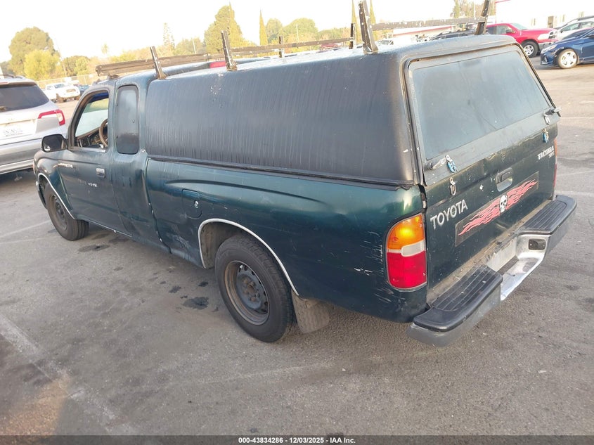 4TAVL52N2YZ661258 2000 TOYOTA TACOMA photo no. 3
