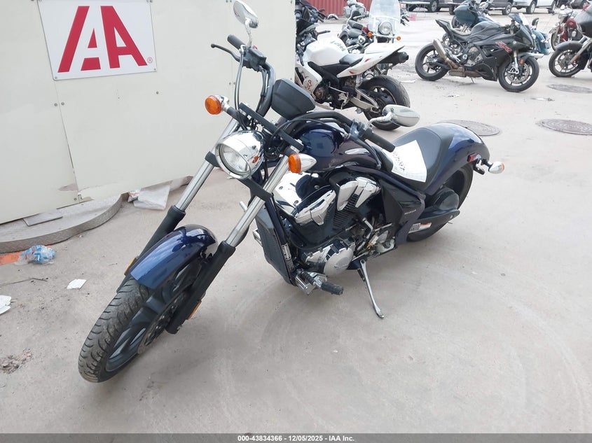 VIN JH2SC6121KK400182 2019 HONDA VT1300 CX