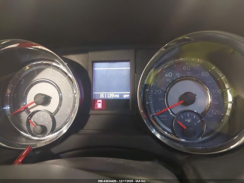 2015 Chrysler Town & Country Touring VIN: 2C4RC1BG5FR608819 Lot: 43834420