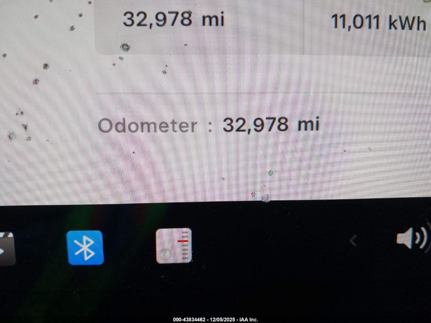 2022 Tesla Model Y Performance Dual Motor All-Wheel Drive VIN: 7SAYGDEF5NF401073 Lot: 43834462