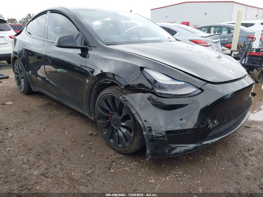 2022 Tesla Model Y Performance Dual Motor All-Wheel Drive