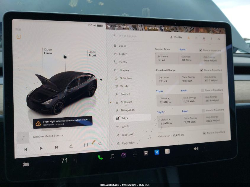 2022 Tesla Model Y Performance Dual Motor All-Wheel Drive VIN: 7SAYGDEF5NF401073 Lot: 43834462