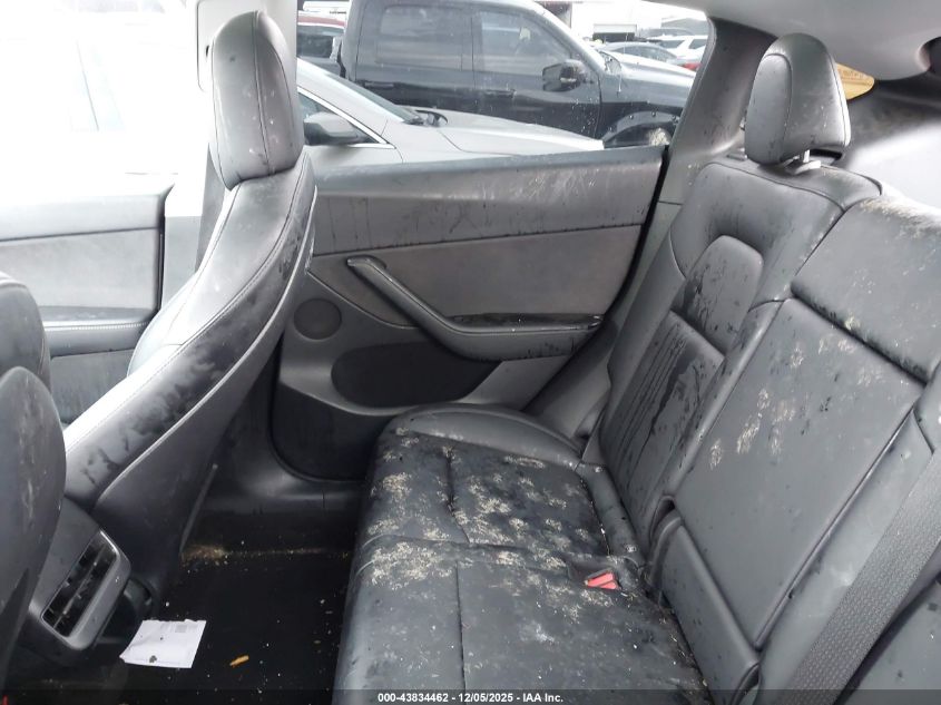 2022 Tesla Model Y Performance Dual Motor All-Wheel Drive VIN: 7SAYGDEF5NF401073 Lot: 43834462