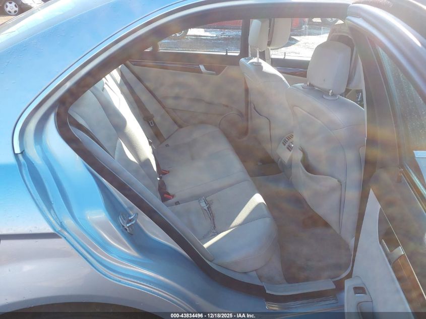 2013 Mercedes-Benz C 300 Luxury 4Matic VIN: WDDGF8AB2DA816967 Lot: 43834496