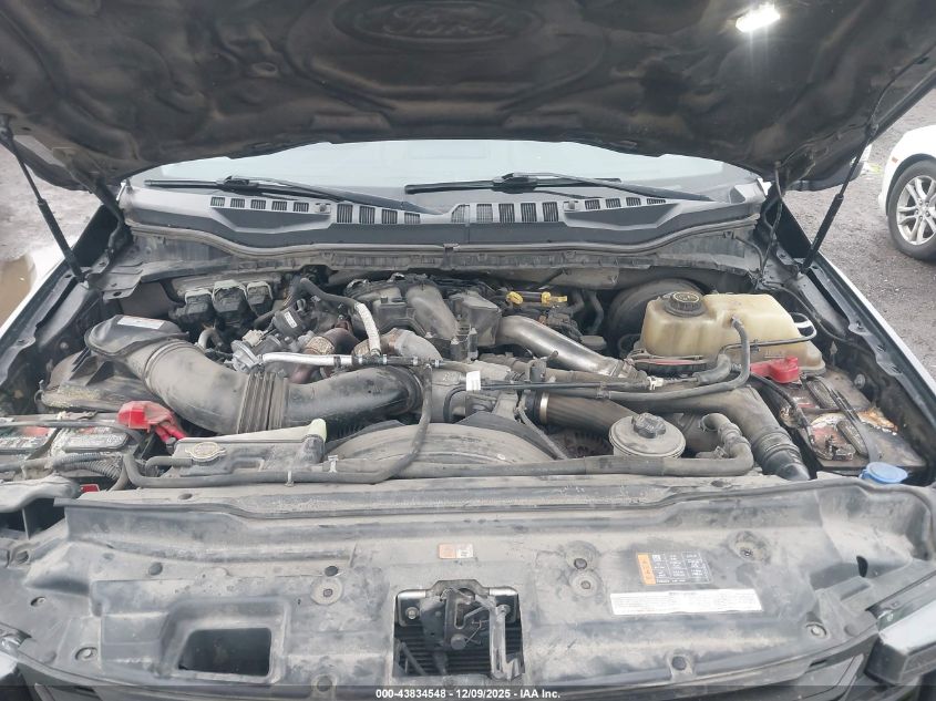 2019 Ford F-350 Lariat VIN: 1FT8W3BTXKEE61450 Lot: 43834548