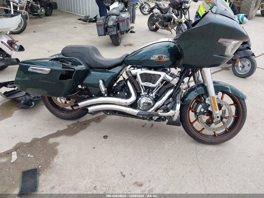 2024 Harley-Davidson Fltrx VIN: 1HD1KH717RB645708 Lot: 43834624