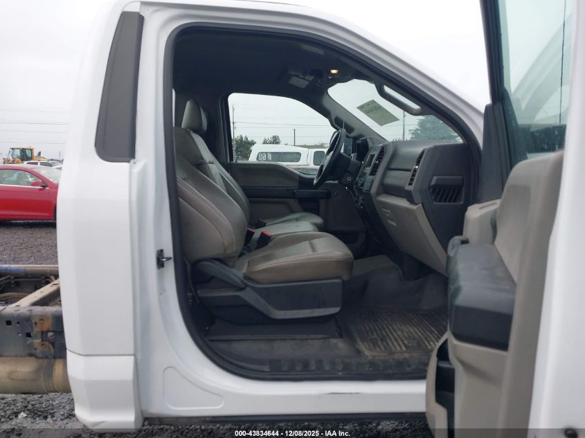 2020 Ford F-450 Chassis Xl