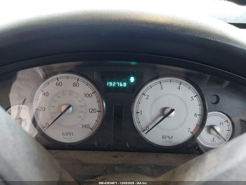 2007 Chrysler 300 Touring VIN: 2C3KA53G67H608627 Lot: 43834671