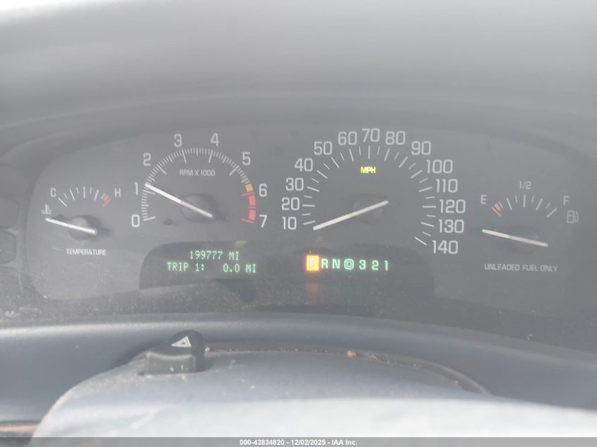 2000 Buick Park Avenue VIN: 1G4CW54K6Y4251044 Lot: 43834820