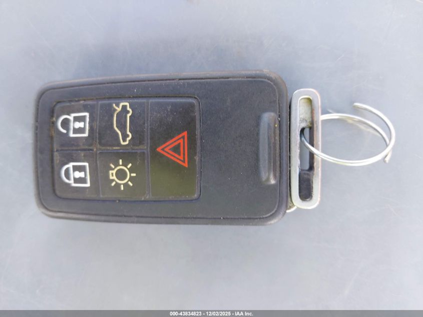 2008 Volvo V70 3.2 VIN: YV1BW982781040660 Lot: 43834823