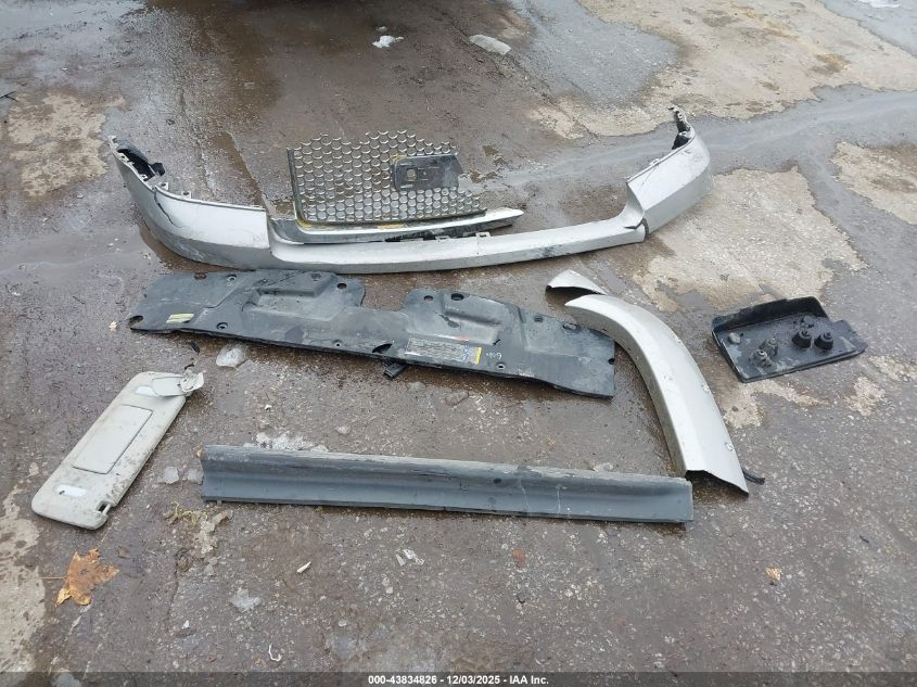 2008 GMC Sierra 1500 Denali VIN: 2GTEK638981322060 Lot: 43834826