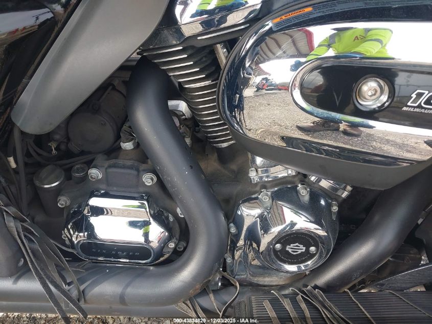 2019 Harley-Davidson Flhtcu VIN: 1HD1FCC14KB678636 Lot: 43834829