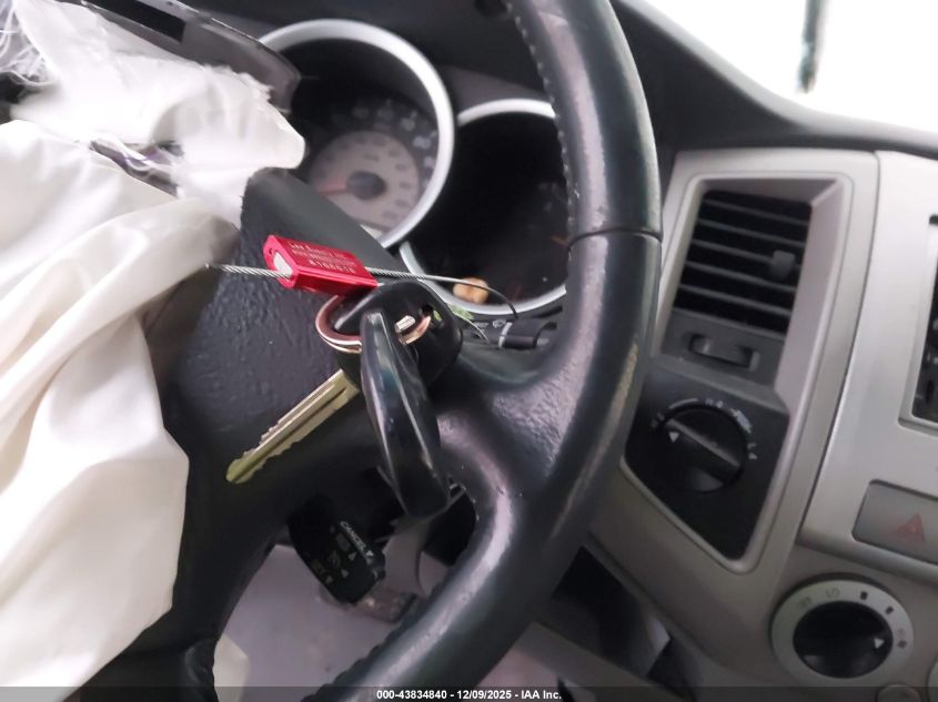 2008 Toyota Tacoma Base V6 VIN: 3TMMU52N18M006085 Lot: 43834840