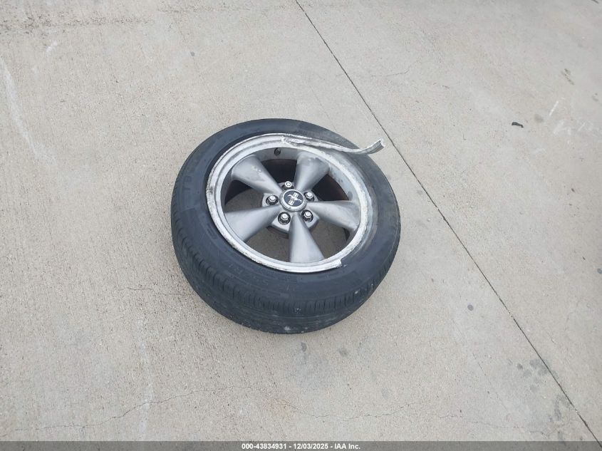 2006 Ford Mustang V6 VIN: 1ZVFT80N365175332 Lot: 43834931