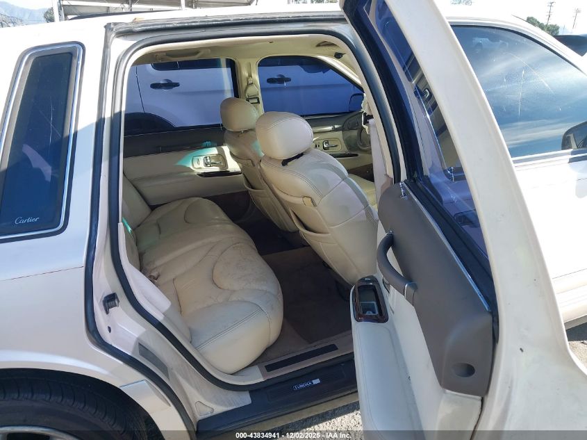 1997 Lincoln Town Car Cartier VIN: 1LNLM83W6VY662363 Lot: 43834941