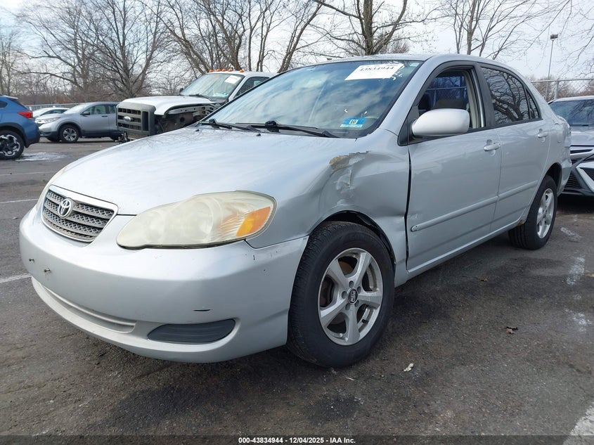 2T1BR32E05C451354 2005 TOYOTA COROLLA photo no. 2
