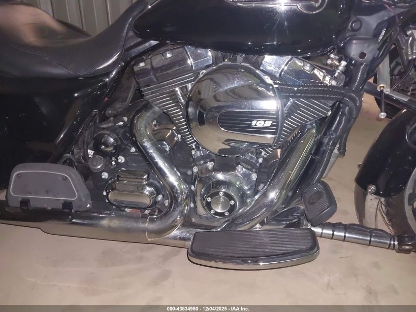 2015 Harley-Davidson Flrt Free Wheeler VIN: 1HD1MCM16FB851681 Lot: 43834950