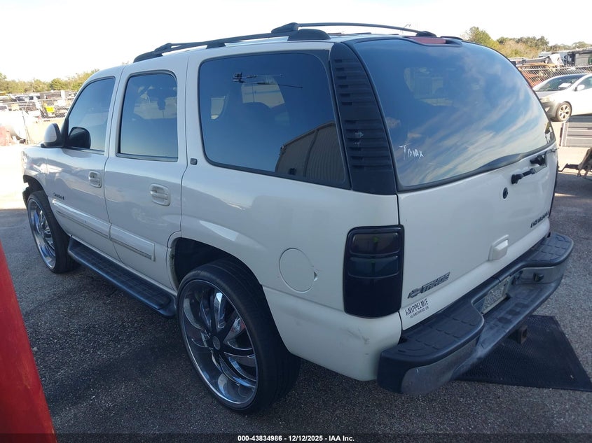 1GNEC13T31R119724 2001 CHEVROLET TAHOE photo no. 3