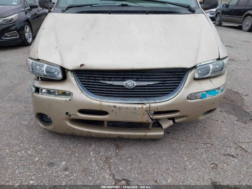 2000 Chrysler Town & Country Limited VIN: 1C4GP64L7YB702317 Lot: 43834987