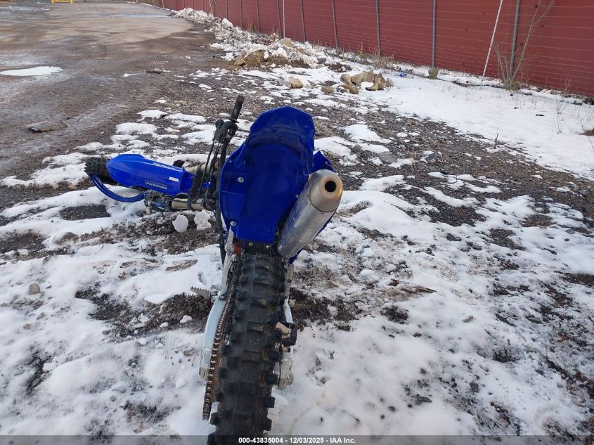 2025 Yamaha Yz450 F VIN: JYACJ34CXSA015579 Lot: 43835004