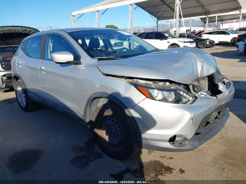 NISSAN ROGUE SPORT S