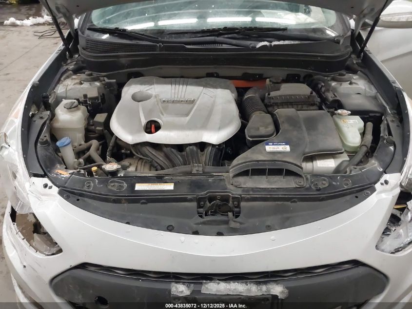 2015 Hyundai Sonata Hybrid VIN: KMHEC4A45FA131073 Lot: 43835072