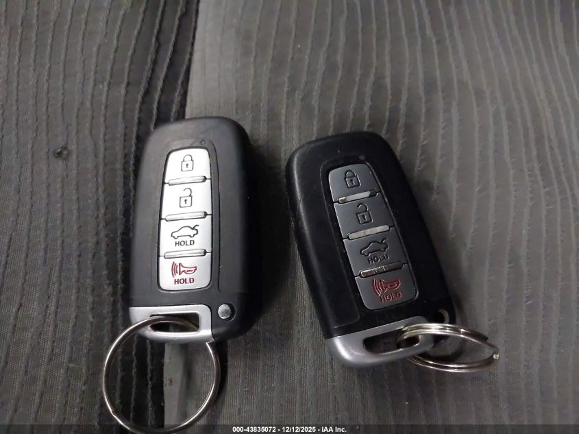 2015 Hyundai Sonata Hybrid VIN: KMHEC4A45FA131073 Lot: 43835072