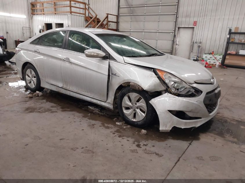 HYUNDAI SONATA HYBRID